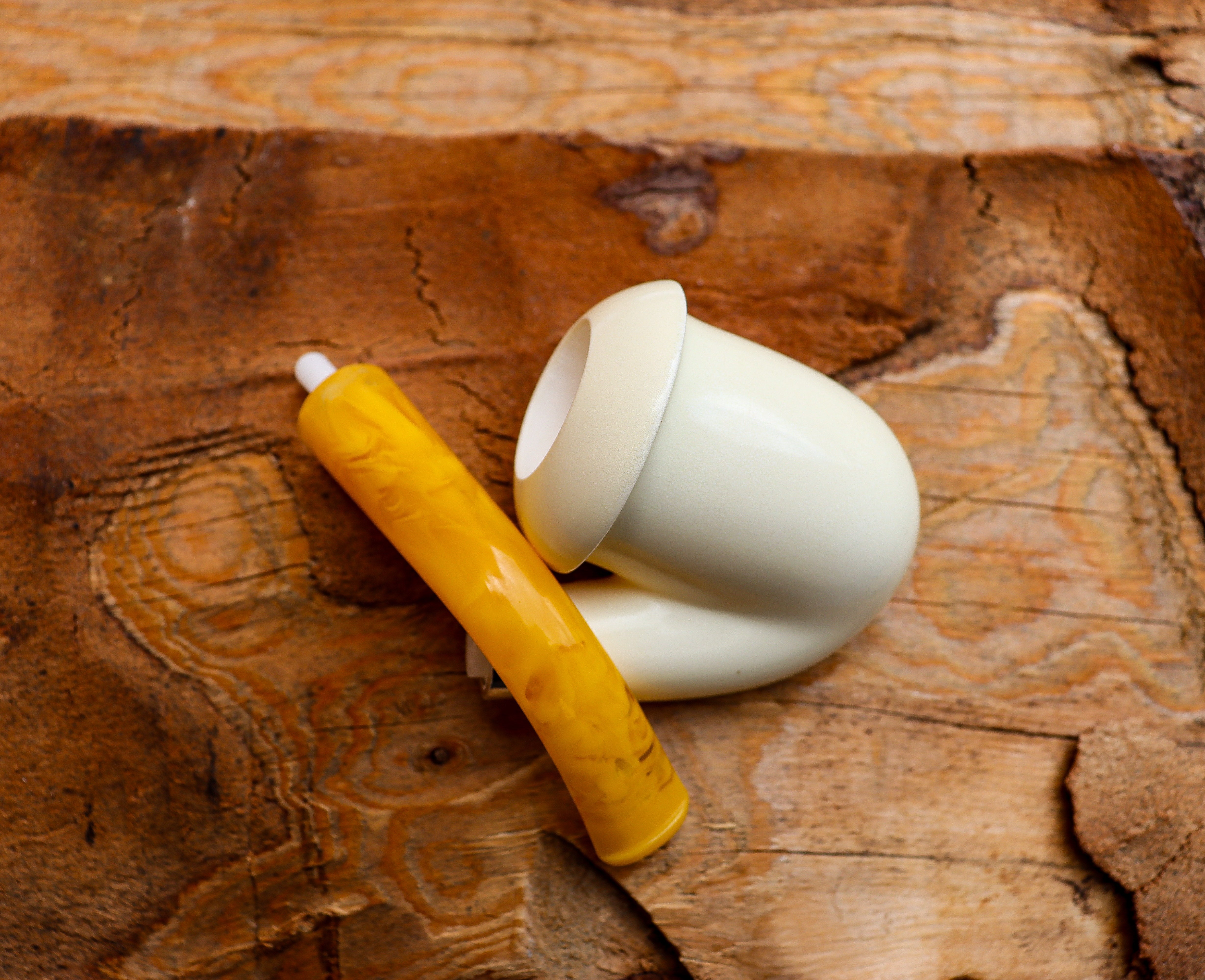 Handmade Calabash Meerschaum Pipes, Smooth White, Silver Ring, Large, Fitted Case,Astaş