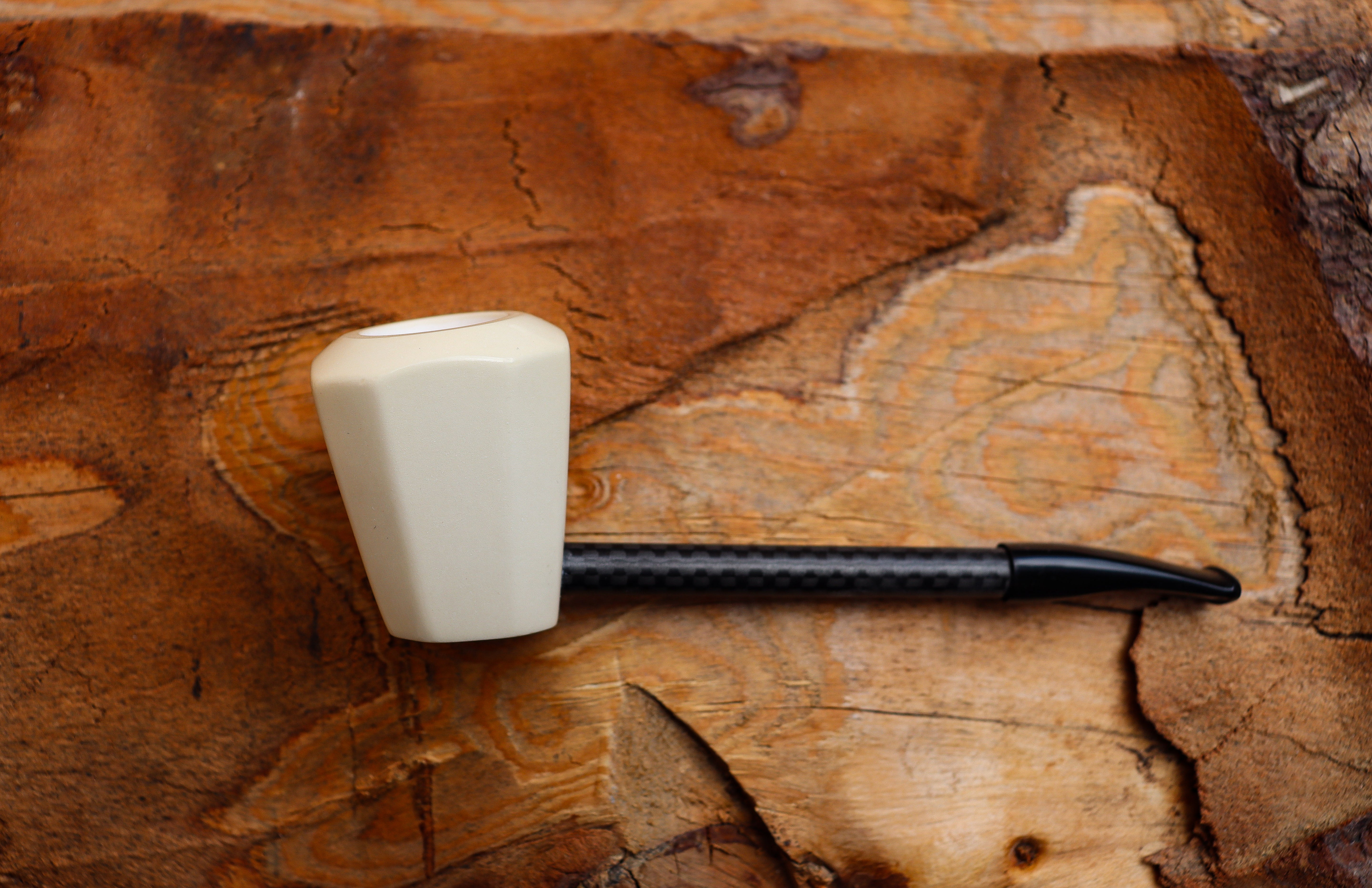 Handmade Astaş Meerschaum Pipes, Carbon Fiber, Panel, Smooth Carved, With Fitted Case