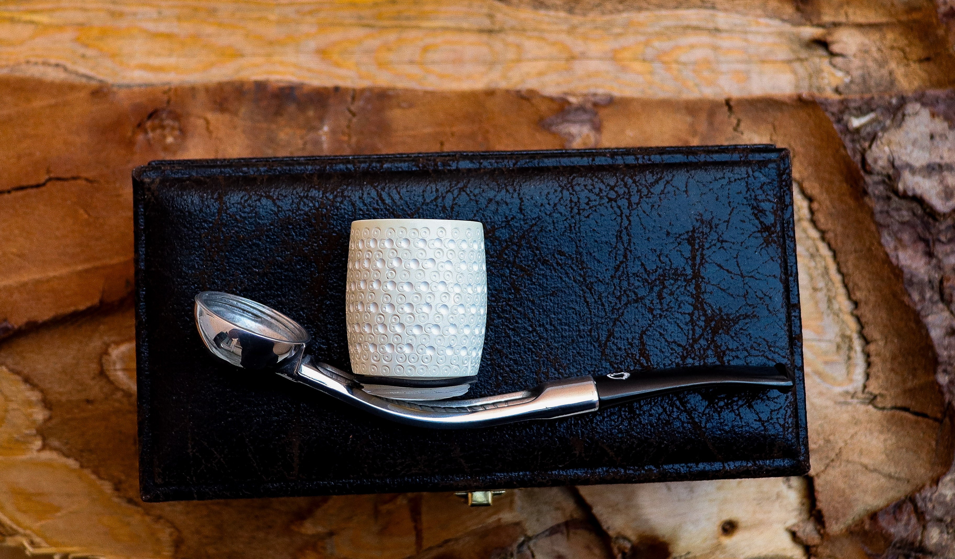 Handmade Falcon Billiard Meerschaum Pipes, Astaş, Latticed Carved, With Fitted Case