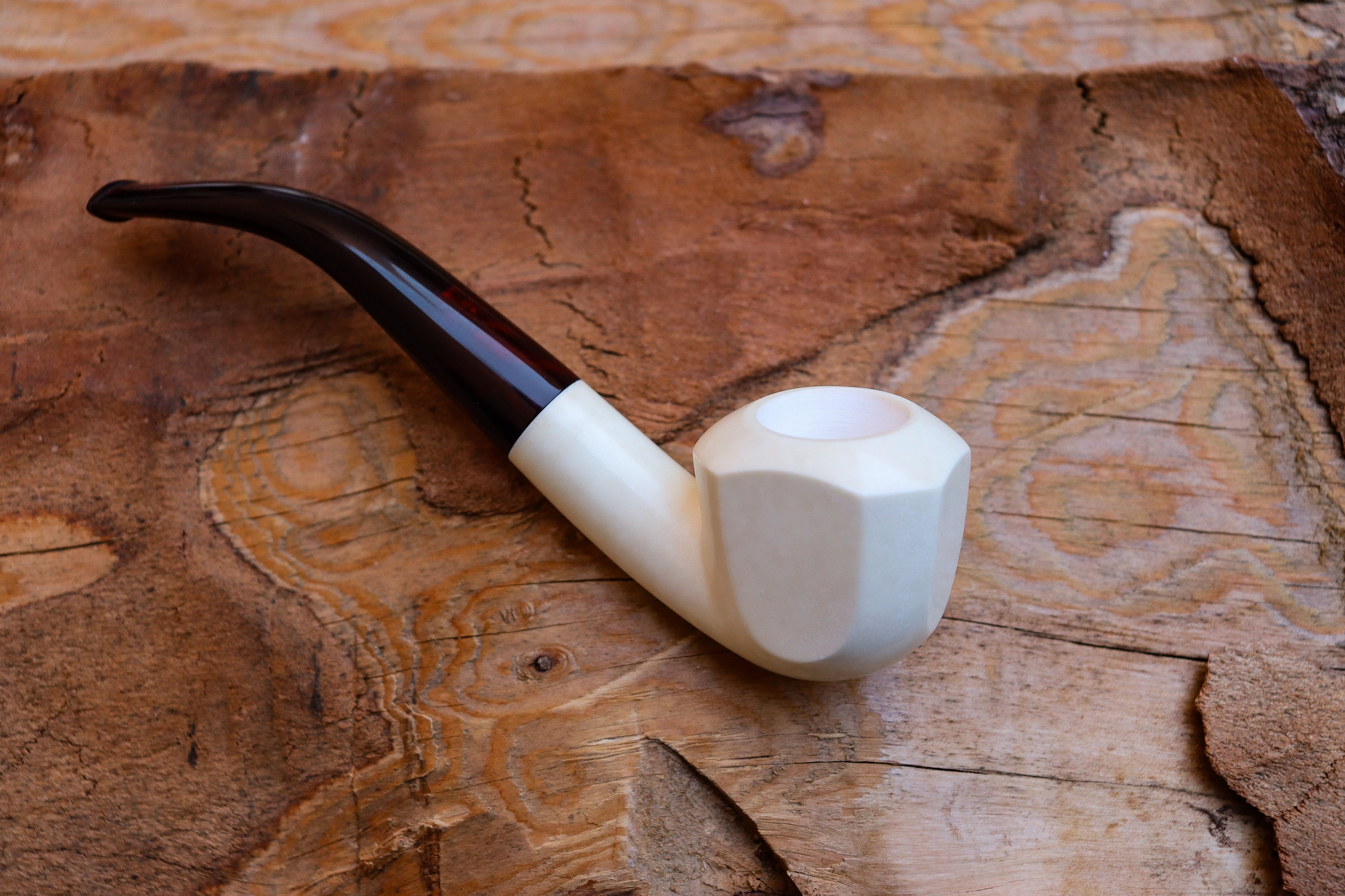 Handmade Astaş Meerschaum Pipes, 9MM Filtered, Smooth Carved, Panel, Fitted Case