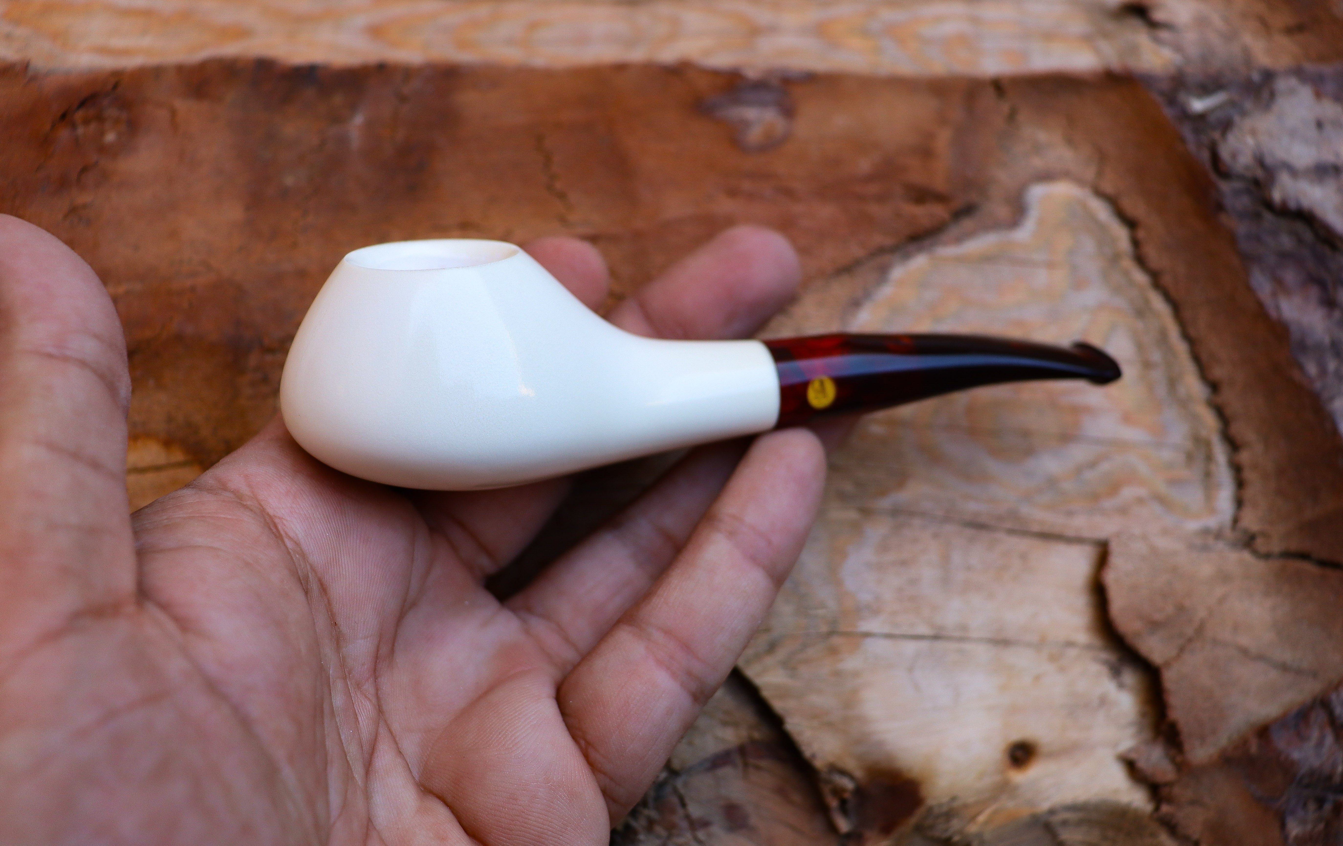 Handmade Astaş Meerschaum Pipes, 9MM Filtered, Squat Tomato, Freehand, Smooth Carved, Fitted Case