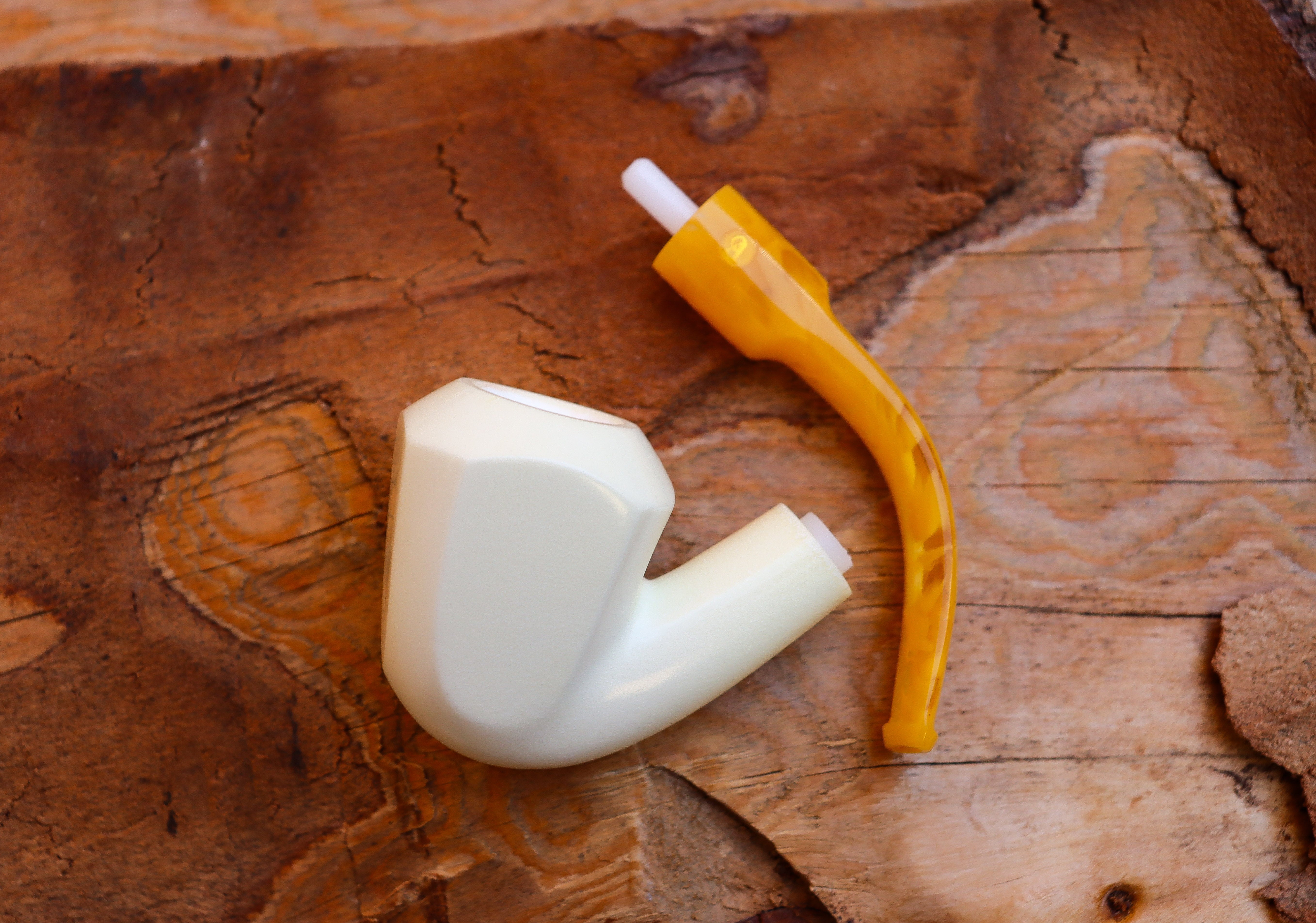 Handmade Astaş Meerschaum Pipes, Panel White, Smooth Carved, With Fitted Case