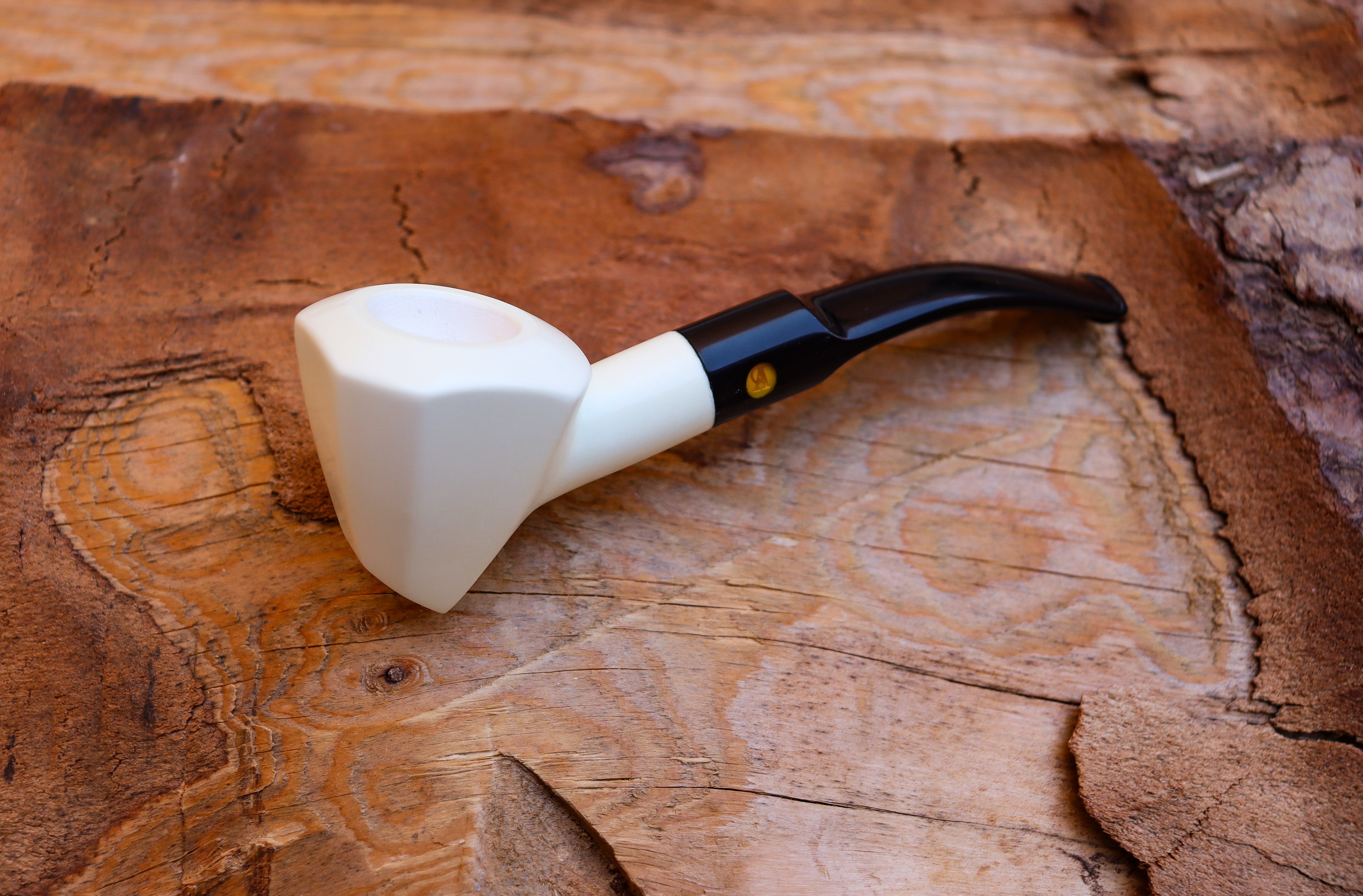 Handmade Panel Meerschaum Pipes, Astaş, Smooth Carved, With Fitted Case