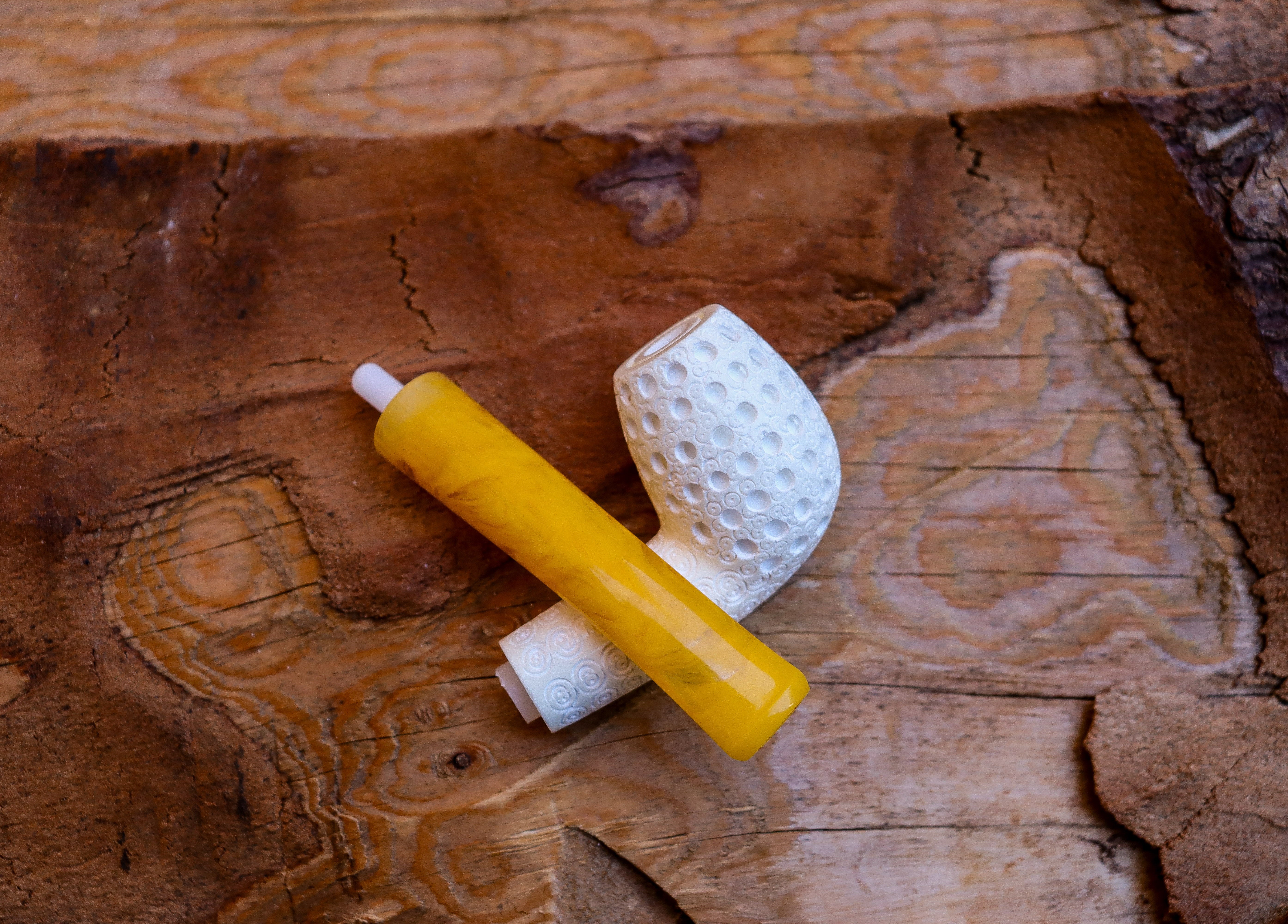 Handmade Cigarette Holder Meerschaum Pipes, Astaş, Apple, Lattice Carved, With Fitted Case