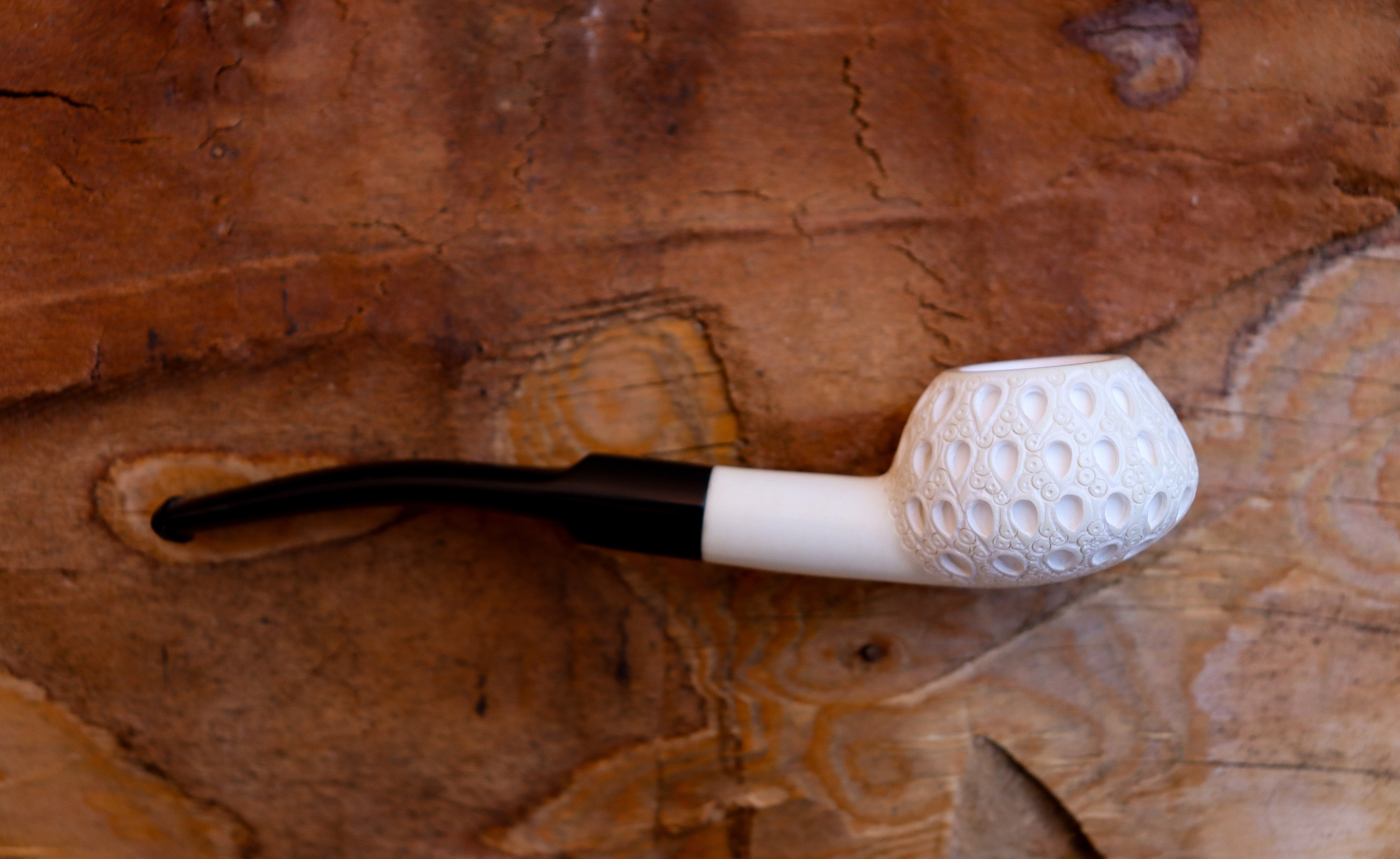 Handmade Astaş Meerschaum Pipes, Sqaut Tomato, Lattice Carved, With Fitted Case