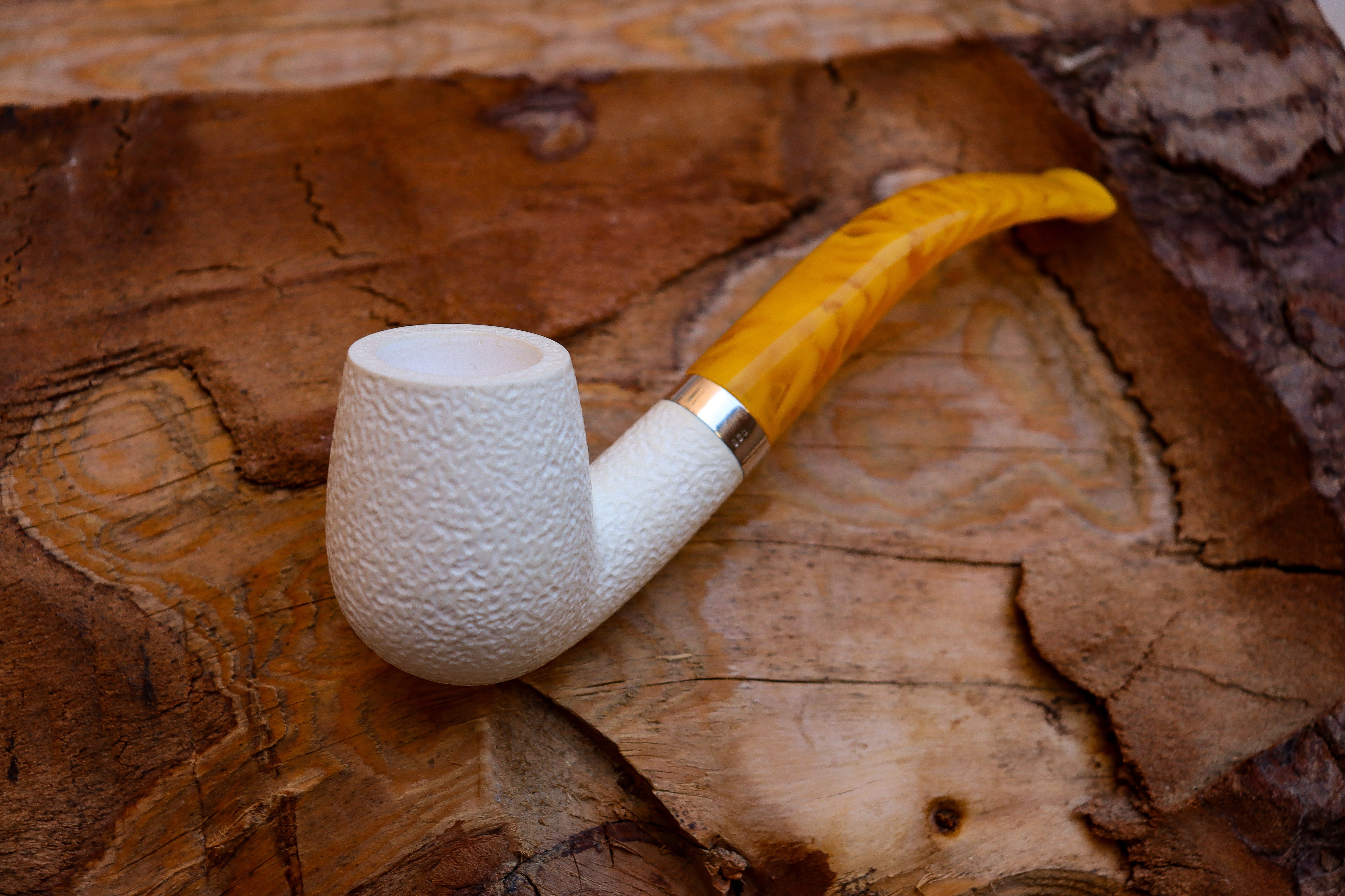 Handmade Half Bent Meerschaum Pipes, Astaş, Rustic Carved, Silver Ring, Large White, With Fitted Case