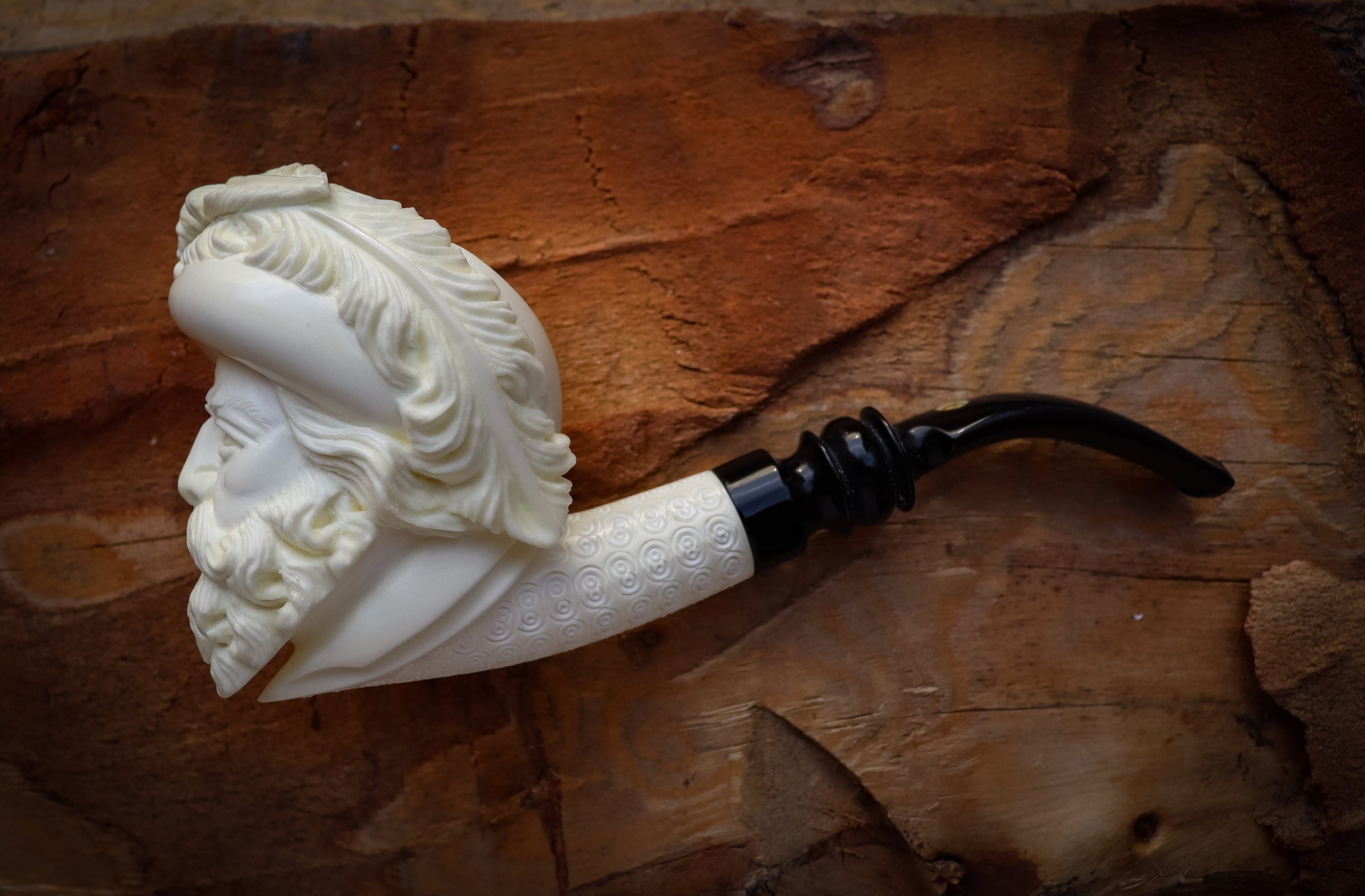 Special Hand Crafted  Large Size Chevailer Patterned Model Meerschaum Pipe With Leather Box -Astaş Meerschaum