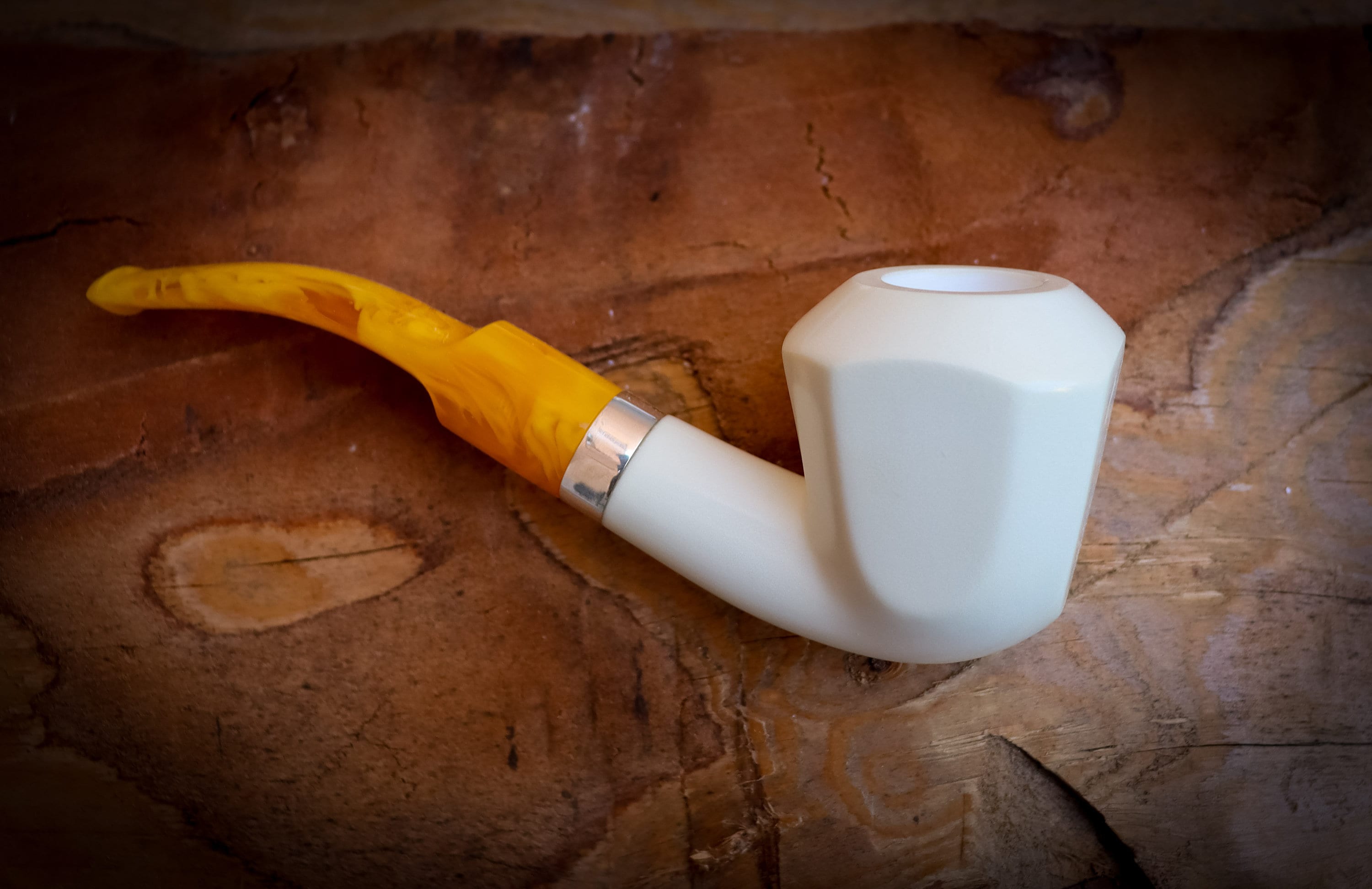 Panel Meerschaum Pipe