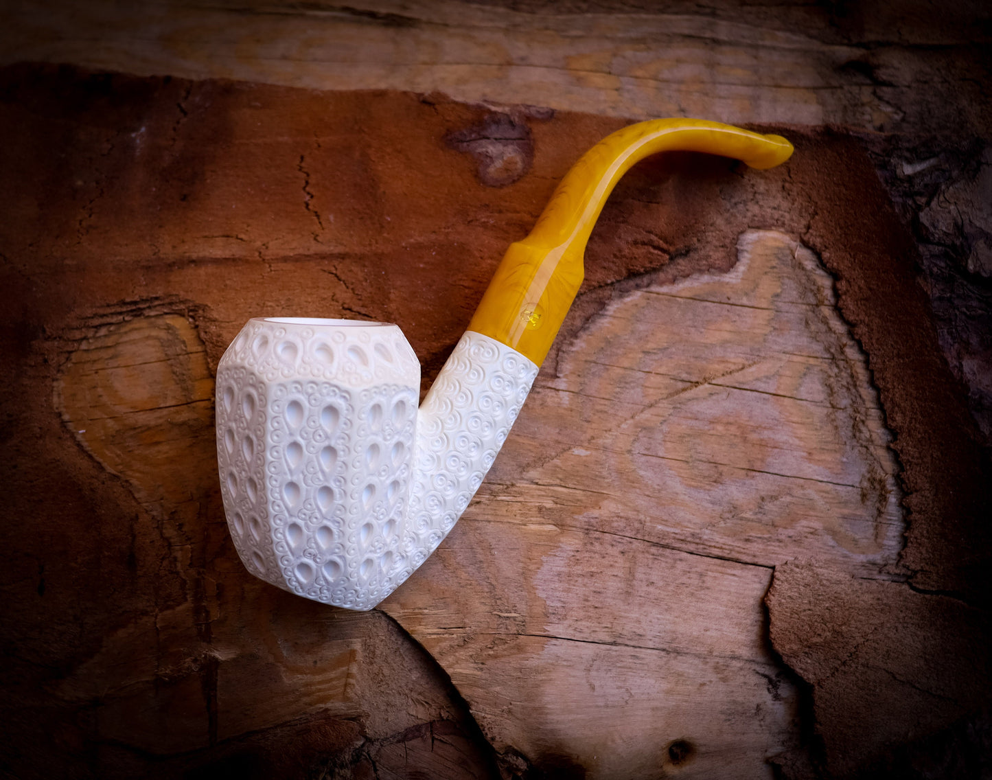 Embriodered Special Hand Crafted Panel Model Meerschaum Pipe With Leather Box -Astaş Meerschaum