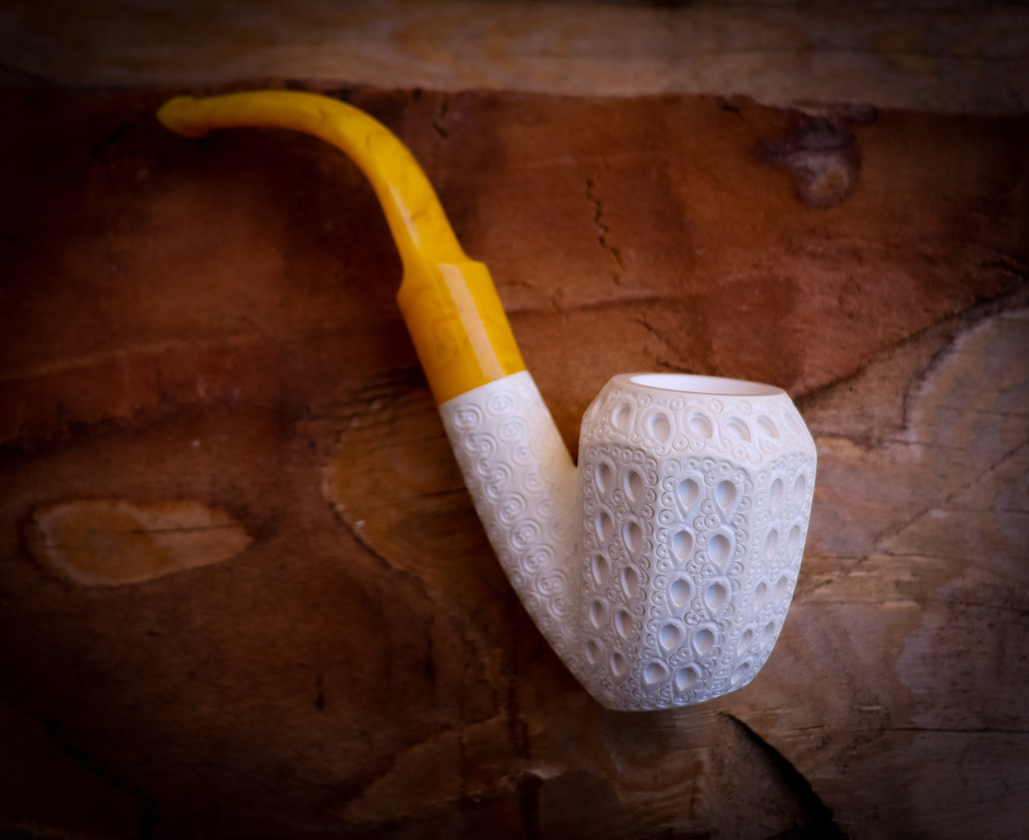 Embriodered Special Hand Crafted Panel Model Meerschaum Pipe With Leather Box -Astaş Meerschaum