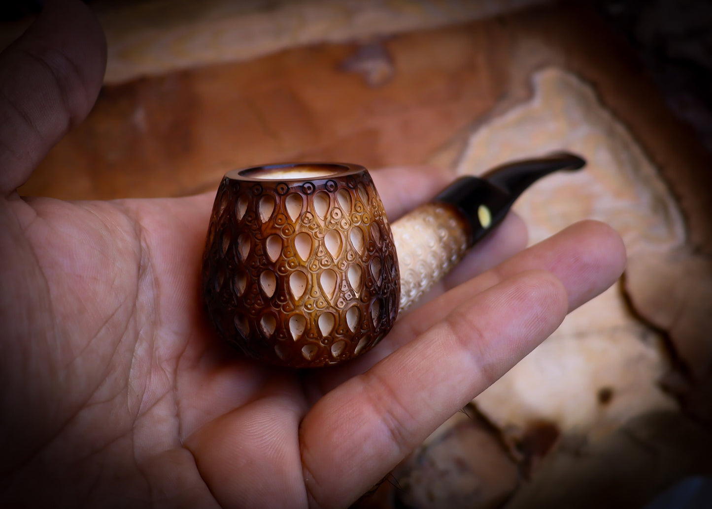 Embriodered Calcined Special Handmade Apple Meerschaum Pipe With Leather Box -Astaş Meerschaum, Lee Van Cleef