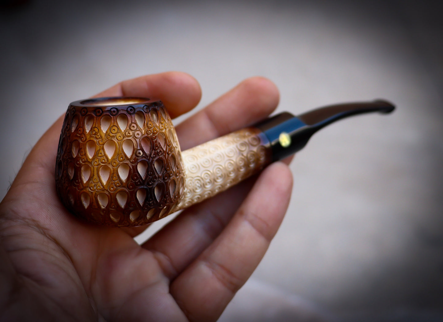 Embriodered Calcined Special Handmade Apple Meerschaum Pipe With Leather Box -Astaş Meerschaum, Lee Van Cleef