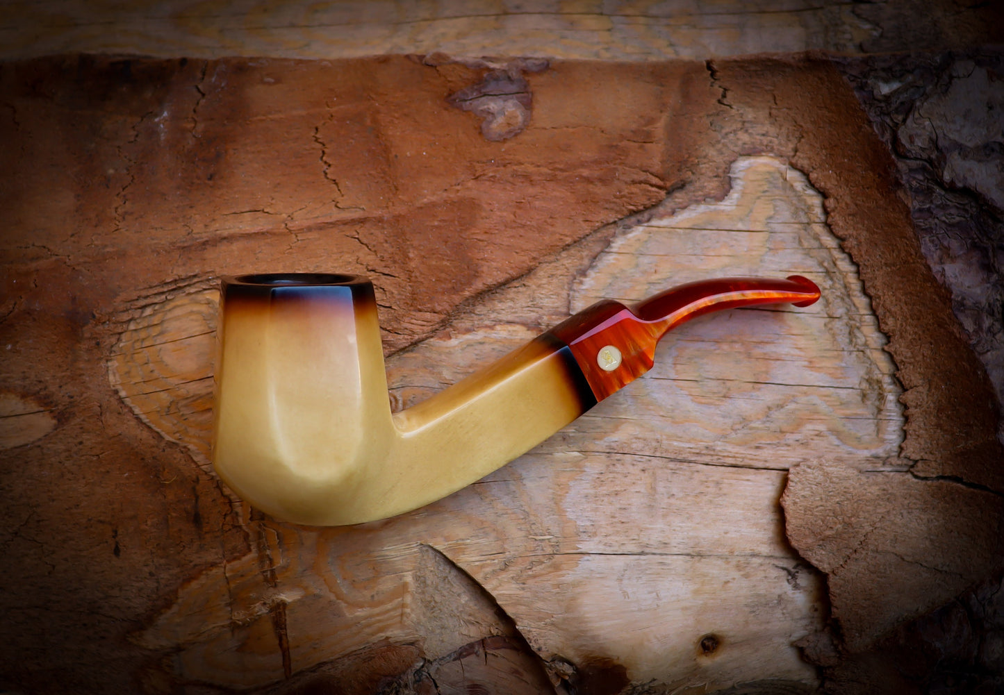 Astaş Meerschaum, Calcined Smooth Special Hand Crafted Extra Large Size Panel Meerschaum Pipe With Leather Box, Lee Van Cleef