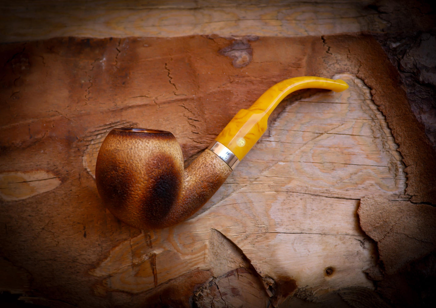 Apple Meerschaum, Silver Rustic Patterned Calcined Apple Meerschaum Pipe With Leather Box -Astaş Meerschaum, Lee Van Cleef