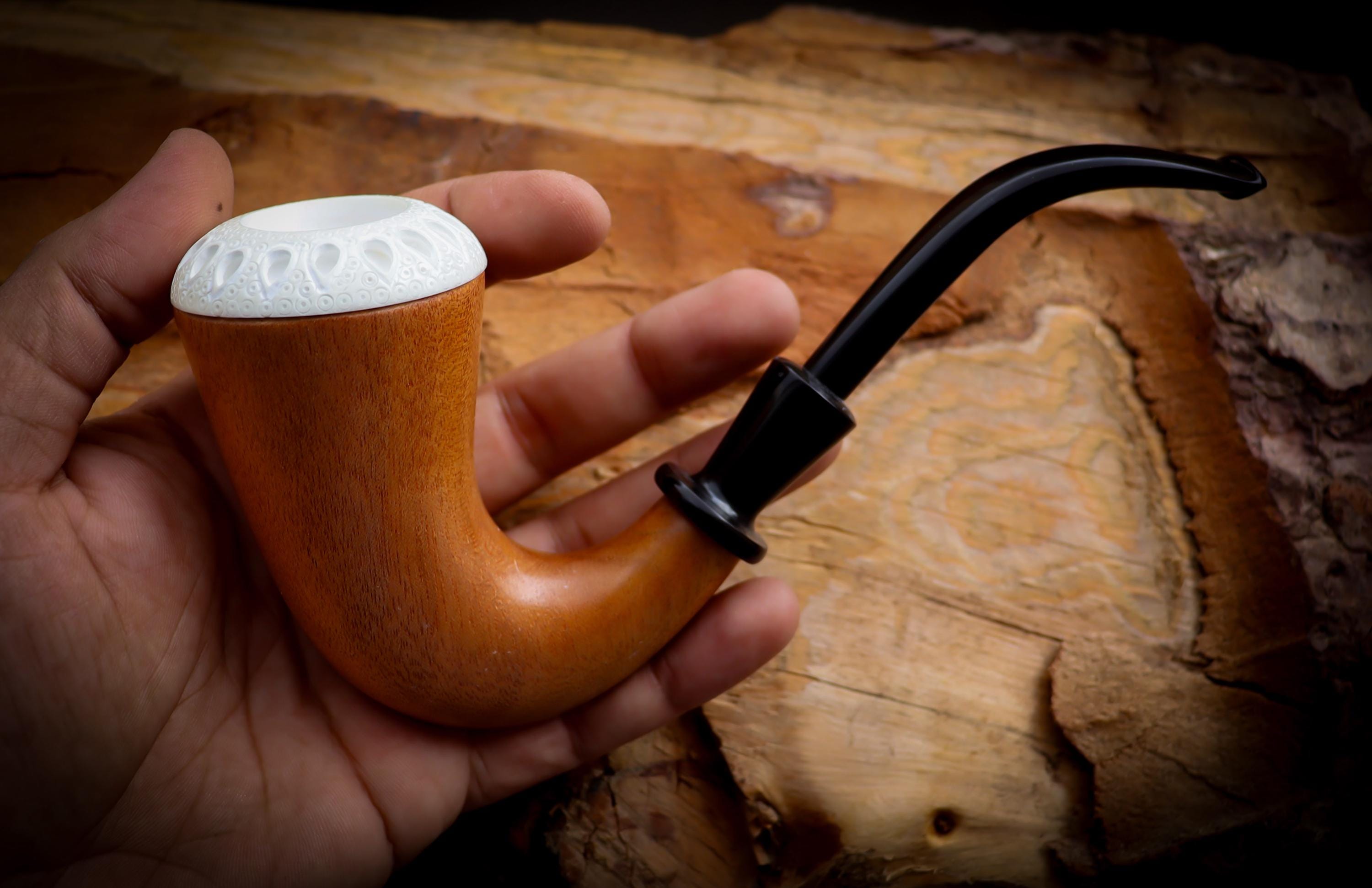 Calabash Mahogany Pipe with Handcarved Block Meerschaum