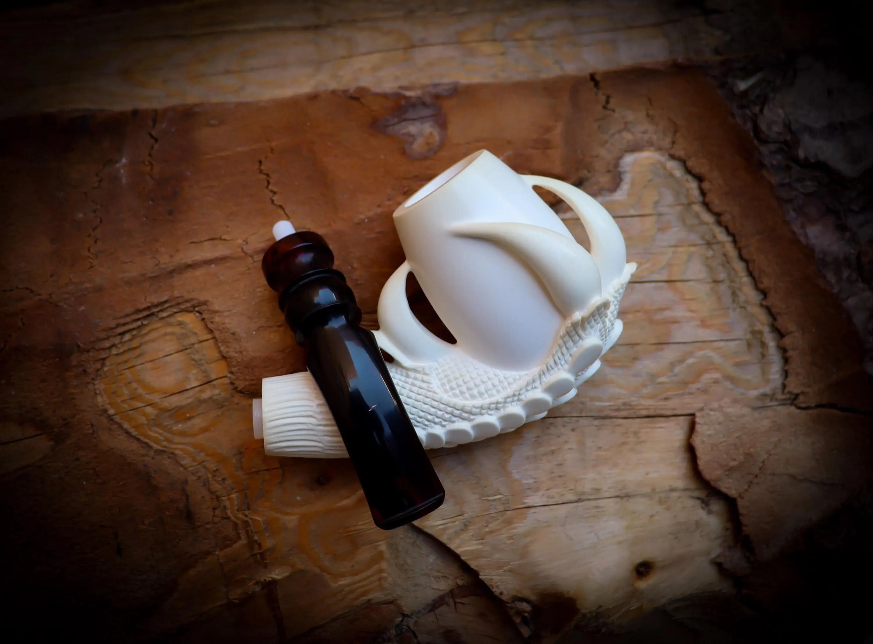 Smooth Special Handmade Large Size Eagle Claw Meerschaum Pipe With Leather Box-Astaş Meerschaum