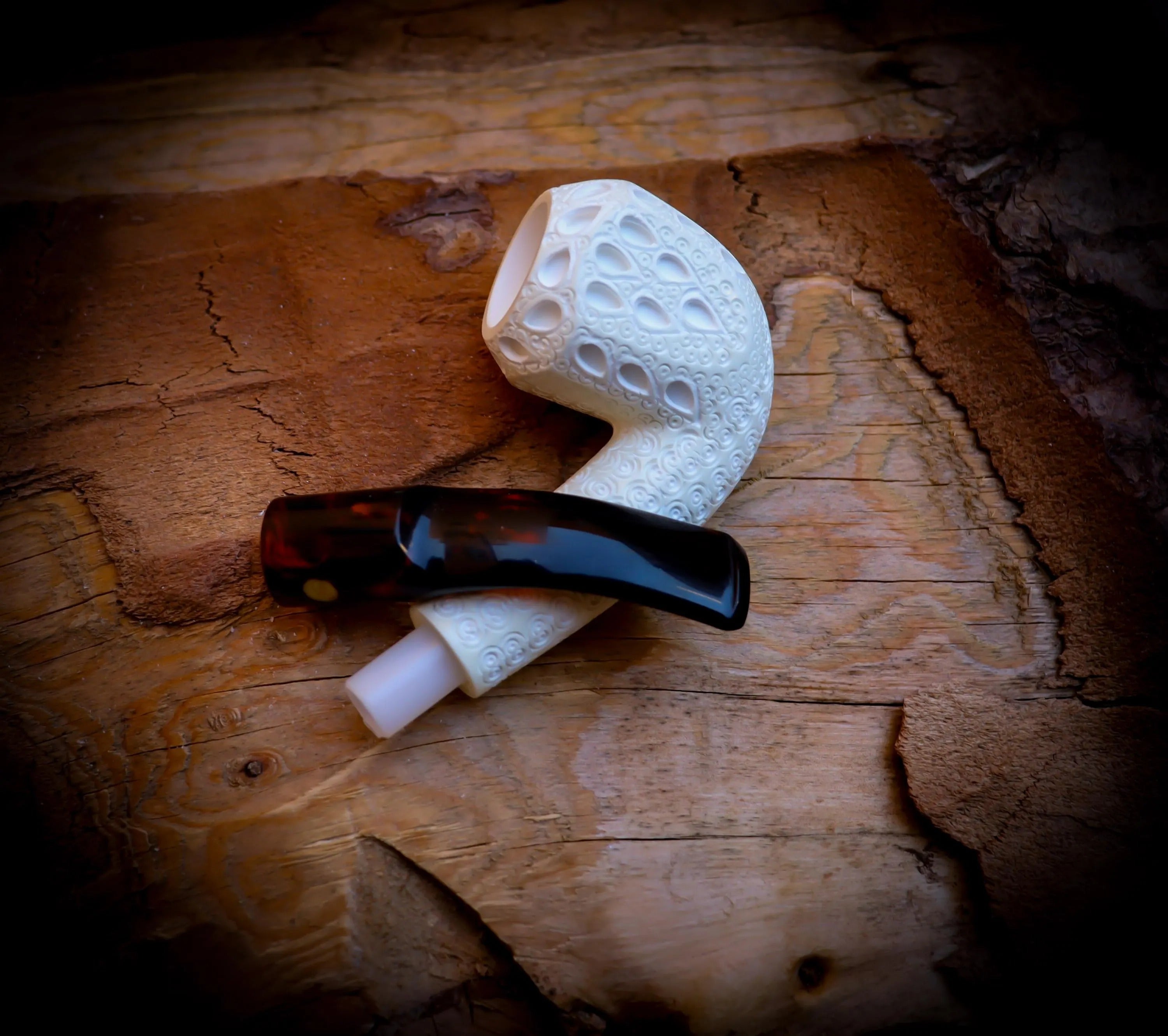 9MM Filtered Embriodered Special Handmade Panel Meerschaum Pipe With Leather Box- Astaş Meerschaum