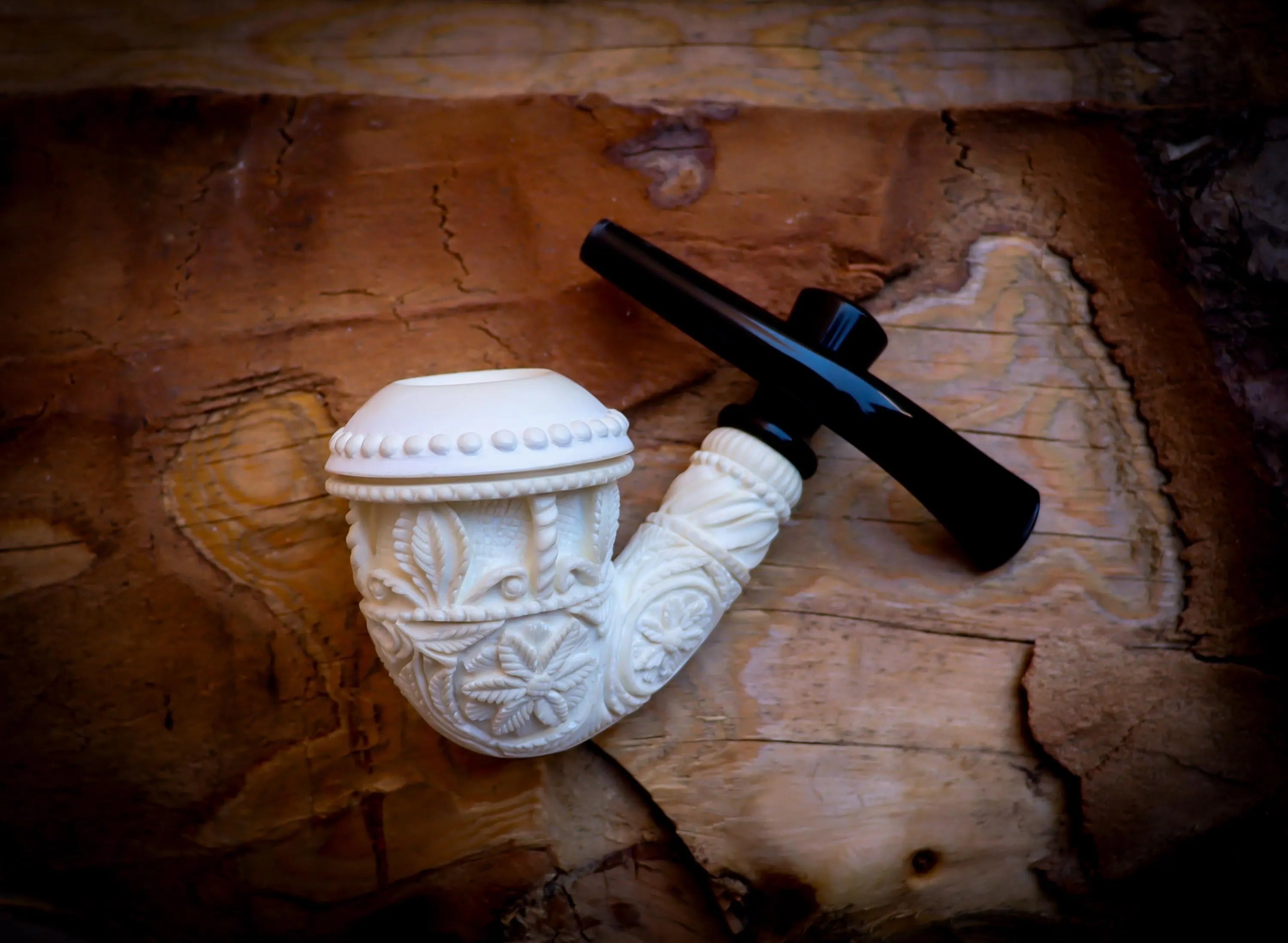 Calabash Meerschaum, Special Handmade Large Size Flower Patterned Calabash Meerschaum Pipe With Leather Box-Astaş Meerschaum