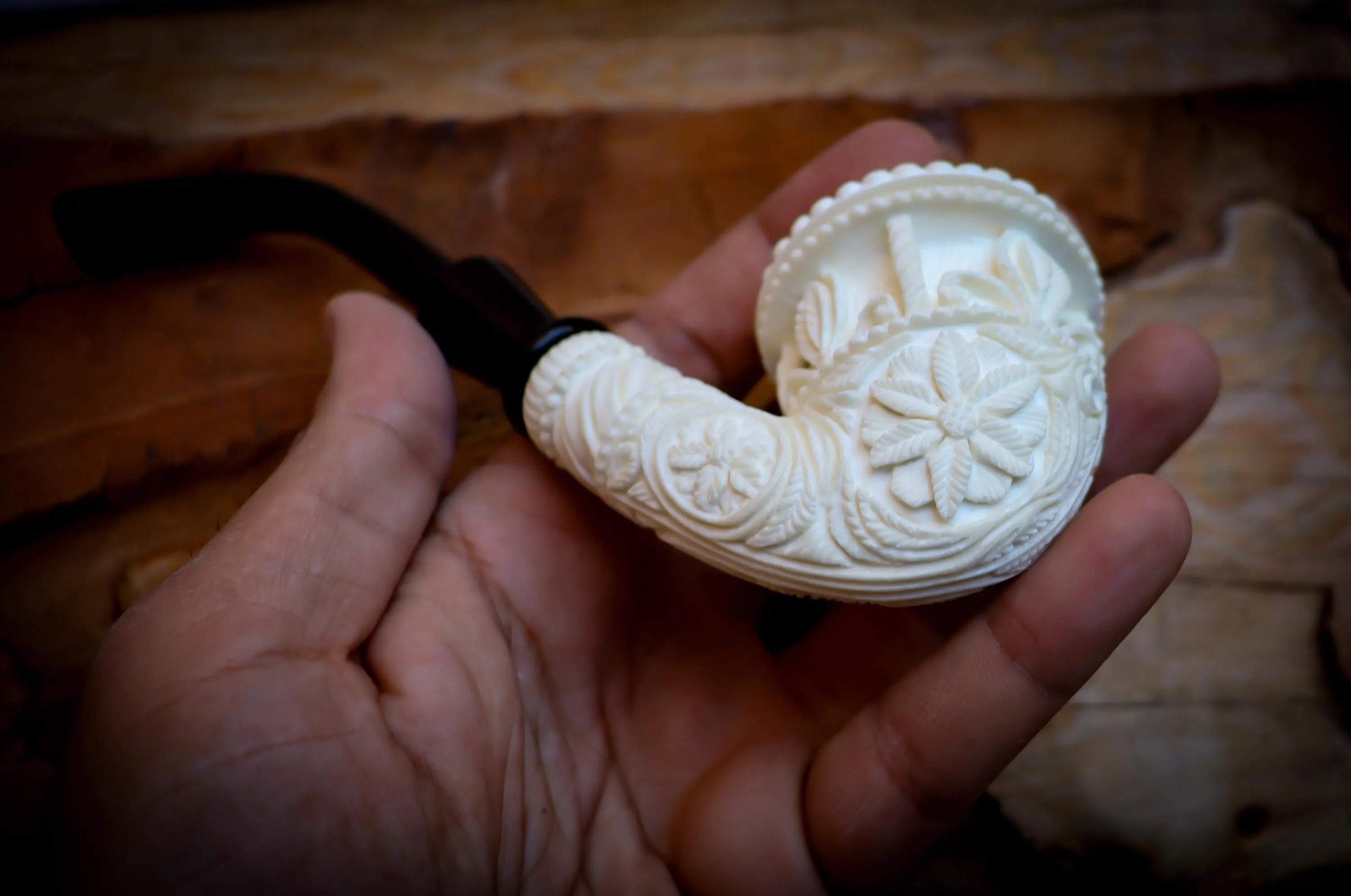 Calabash Meerschaum, Special Handmade Large Size Flower Patterned Calabash Meerschaum Pipe With Leather Box-Astaş Meerschaum