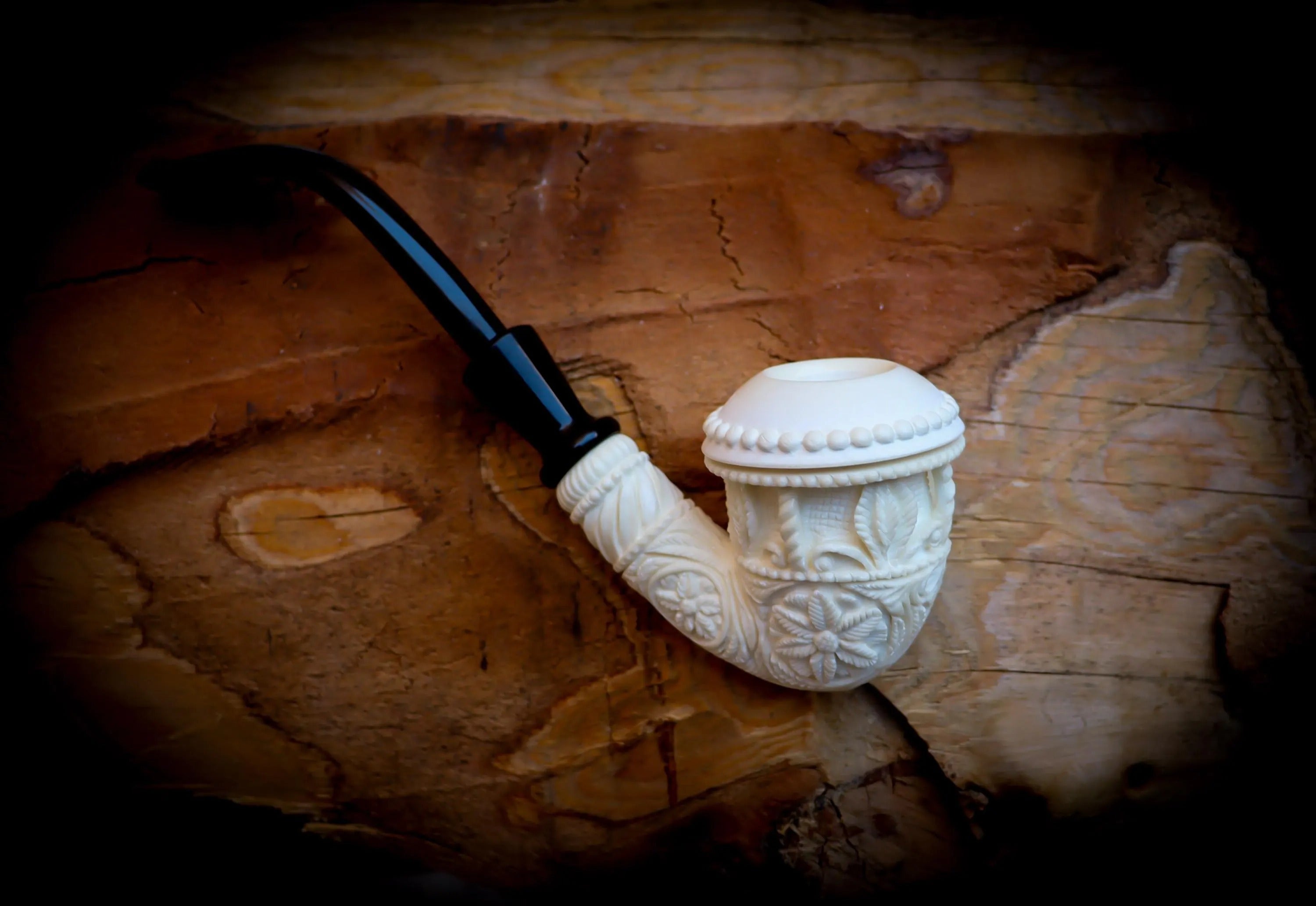Calabash Meerschaum, Special Handmade Large Size Flower Patterned Calabash Meerschaum Pipe With Leather Box-Astaş Meerschaum